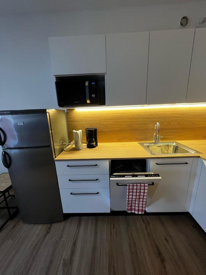 Apartment Cornicello With Pool By Glam Bardolino Luaran gambar