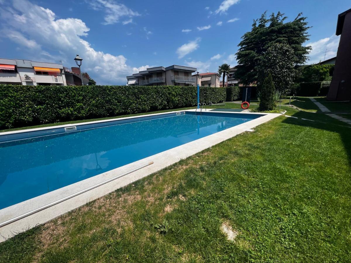 Apartment Cornicello With Pool By Glam Bardolino Luaran gambar